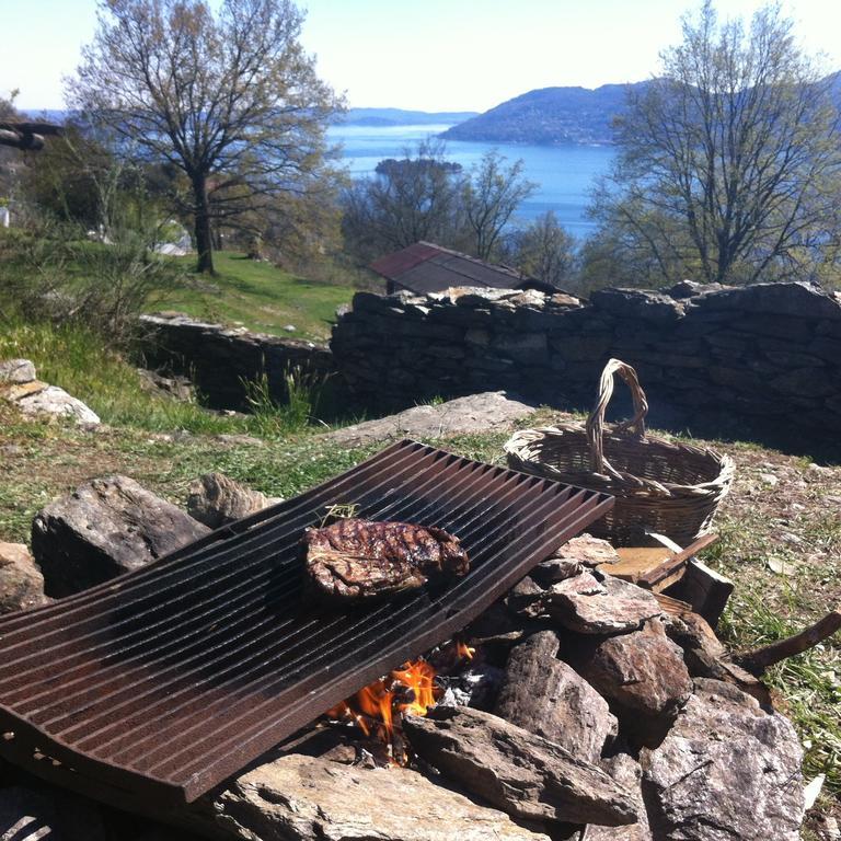Apartamento Il Ciliegio Selvatico Verbania Exterior foto